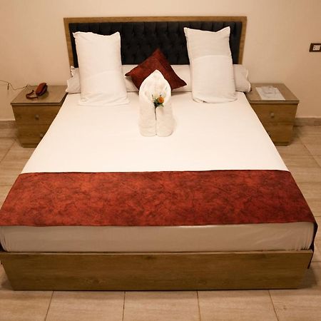 Heru Pyramids View Hotel Каир Экстерьер фото